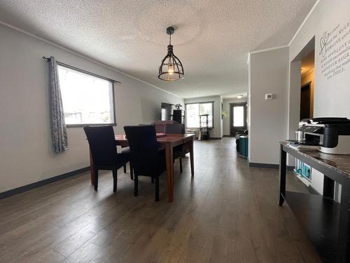 329 6Th Avenue S, Cranbrook, BC - Indoor Photo Showing Dining Room