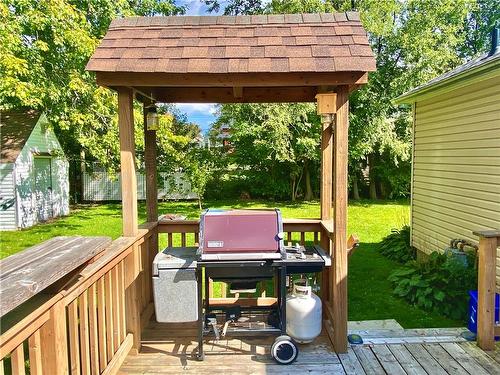 BBQ even if it's raining. - 322 Oxford Avenue, Crystal Beach, ON - Outdoor With Deck Patio Veranda With Exterior