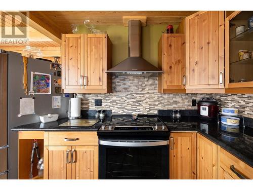 310 Grandview Bench Road, Grindrod, BC - Indoor Photo Showing Kitchen