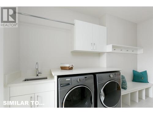 15812 Mcdonagh Road, Lake Country, BC - Indoor Photo Showing Laundry Room