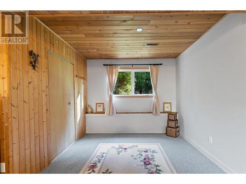 4047 Torry Road Road, Eagle Bay, BC - Indoor Photo Showing Other Room