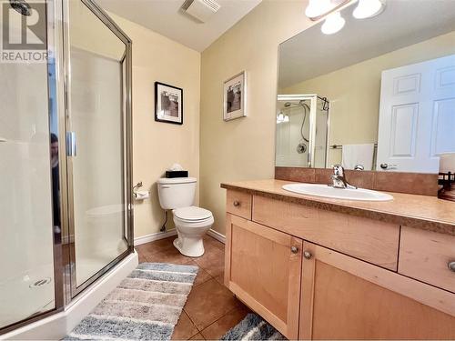 1118 Riverside Avenue Unit# B304, Sicamous, BC - Indoor Photo Showing Bathroom