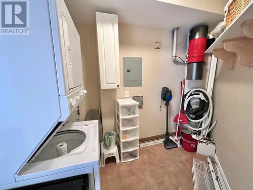 1118 Riverside Avenue Unit# B304, Sicamous, BC - Indoor Photo Showing Laundry Room