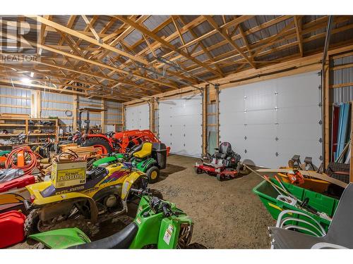 100 Fir Avenue, Kaleden, BC - Indoor Photo Showing Garage