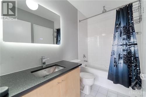 180 York Street Unit#308, Ottawa, ON - Indoor Photo Showing Bathroom