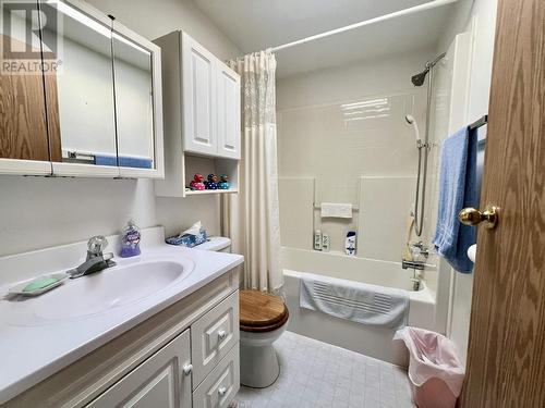 4178 Kalum Lake Road, Terrace, BC - Indoor Photo Showing Bathroom