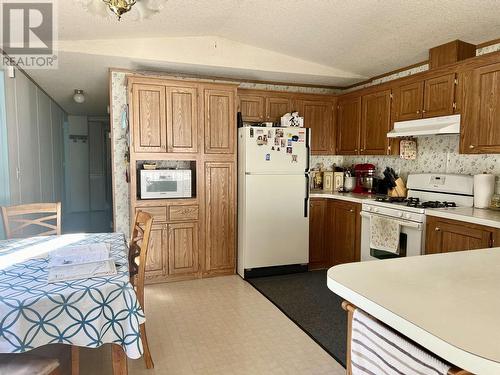 4178 Kalum Lake Road, Terrace, BC - Indoor Photo Showing Kitchen