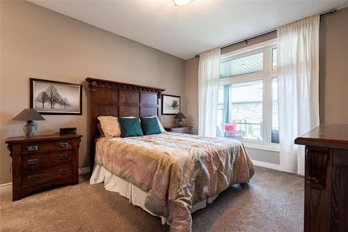 7276 Optimist Lane|Unit #15, Niagara Falls, ON - Indoor Photo Showing Bedroom