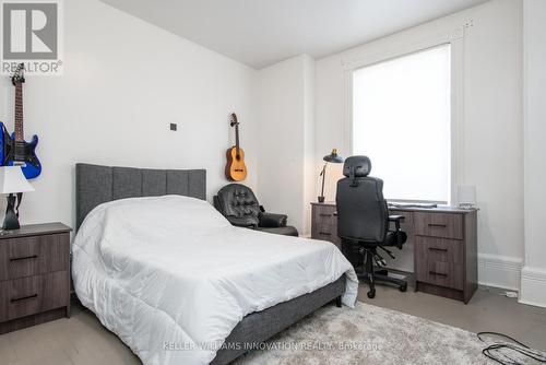 70-72 Waterloo Ave, Guelph, ON - Indoor Photo Showing Bedroom