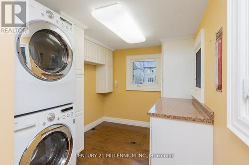 44 Lorne Street, Caledon, ON - Indoor Photo Showing Laundry Room
