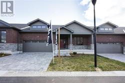 #15 -1080 UPPERPOINT AVE  London, ON N6K 4M9