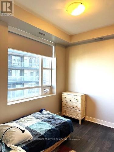 #710 -150 Main St W, Hamilton, ON - Indoor Photo Showing Bedroom
