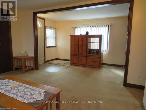 #121 -198 Springbank Dr, London, ON - Indoor Photo Showing Other Room