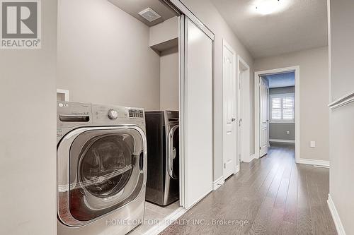 1435 Sheldon Street, Innisfil, ON - Indoor Photo Showing Laundry Room