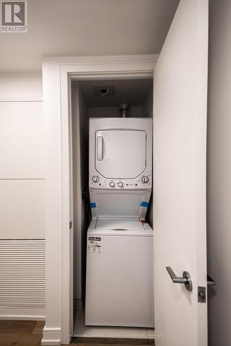 335 - 1 Jarvis Street N, Hamilton, ON - Indoor Photo Showing Laundry Room