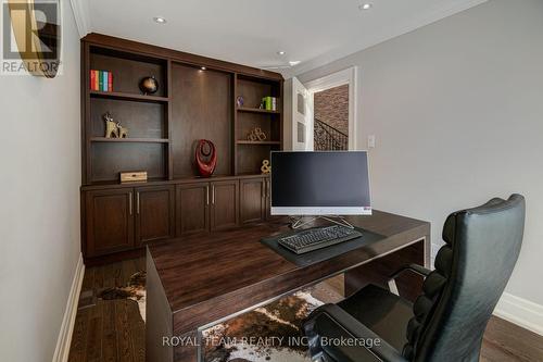 119 Cambridge Cres, Richmond Hill, ON - Indoor Photo Showing Office