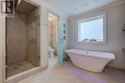 119 Cambridge Cres, Richmond Hill, ON - Indoor Photo Showing Bathroom