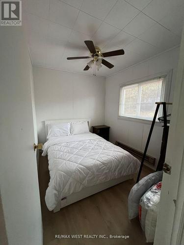 3 - 6060 Curtis Point Road, Alnwick/Haldimand, ON - Indoor Photo Showing Bedroom