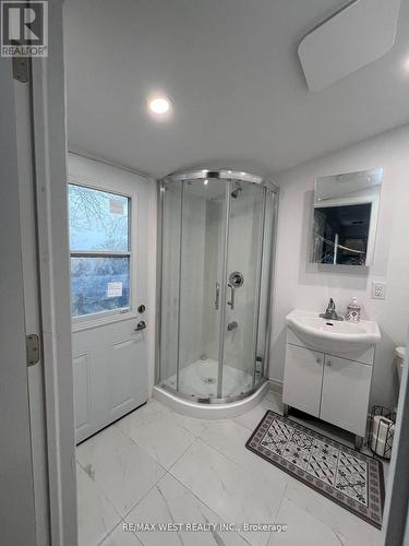 #3 -6060 Curtis Point Rd, Alnwick/Haldimand, ON - Indoor Photo Showing Bathroom