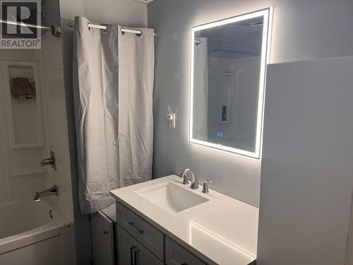 8 176 Northside Road, Vanderhoof, BC - Indoor Photo Showing Bathroom