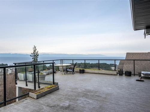 4696 Laguna Way, Nanaimo, BC - Outdoor With Body Of Water With View With Exterior