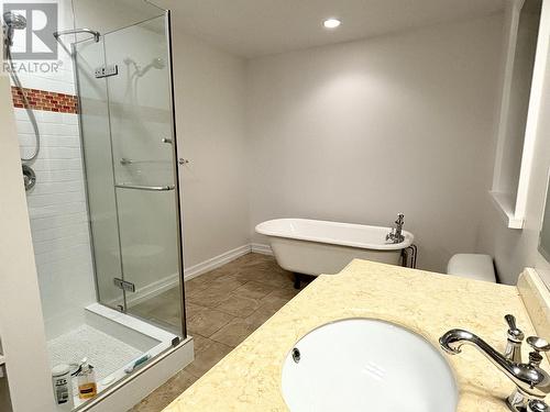 4008 Temple Street, Terrace, BC - Indoor Photo Showing Bathroom