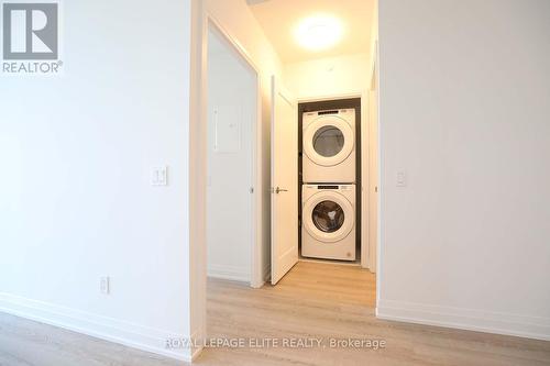 #1001 -286 Main St, Toronto, ON - Indoor Photo Showing Laundry Room