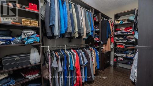 76 Blossomfield Cres, Cambridge, ON - Indoor With Storage