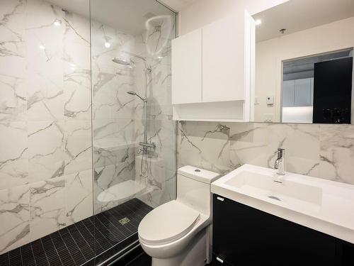 Salle de bains - 431-2180 Rue Ste-Catherine E., Montréal (Ville-Marie), QC - Indoor Photo Showing Bathroom