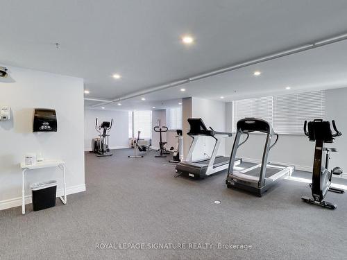 Ph1502-181 Collier St, Barrie, ON - Indoor Photo Showing Gym Room