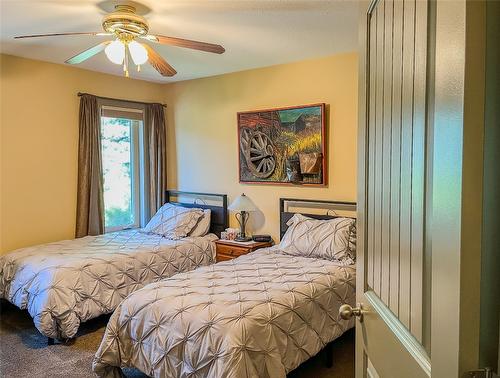 7342 Knight Road, Oliver, BC - Indoor Photo Showing Bedroom