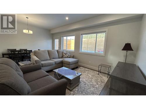 Lot 18 Forest Ridge Road, 100 Mile House, BC - Indoor Photo Showing Living Room