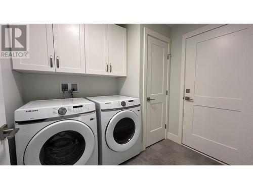 Lot 18 Forest Ridge Road, 100 Mile House, BC - Indoor Photo Showing Laundry Room