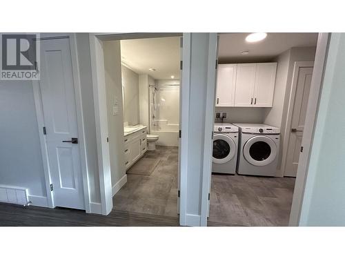 Lot 18 Forest Ridge Road, 100 Mile House, BC - Indoor Photo Showing Laundry Room