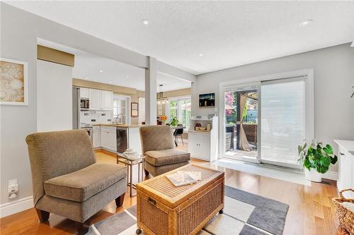 41 Christie Drive, Brampton, ON - Indoor Photo Showing Living Room