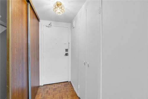 40 Panorama Court|Unit #1207, Toronto, ON - Indoor Photo Showing Other Room