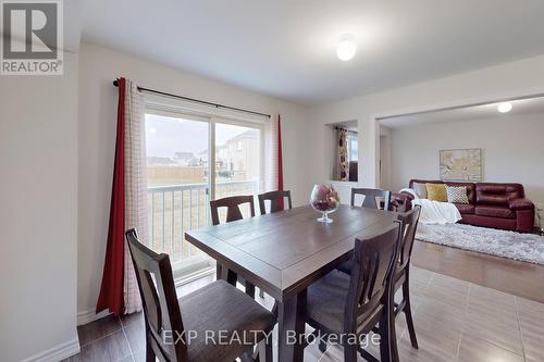 14 Todd Cres, Southgate, ON - Indoor Photo Showing Dining Room