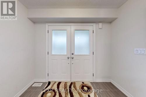14 Todd Cres, Southgate, ON - Indoor Photo Showing Other Room
