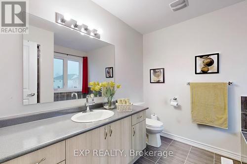 14 Todd Cres, Southgate, ON - Indoor Photo Showing Bathroom