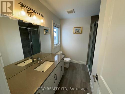 1021 Upperpoint Avenue, London, ON - Indoor Photo Showing Bathroom