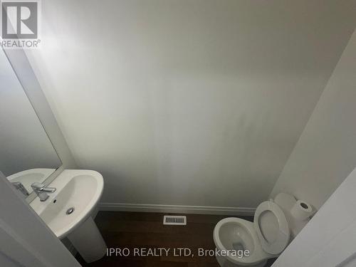 1021 Upperpoint Ave, London, ON - Indoor Photo Showing Bathroom