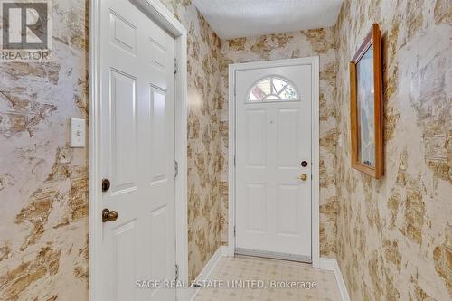 2 - 21 Charles Court, Smith-Ennismore-Lakefield, ON - Indoor Photo Showing Other Room