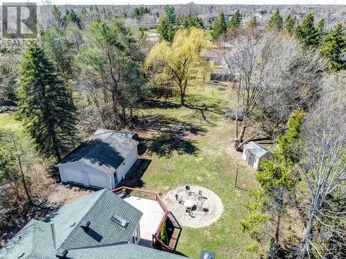 1434 Sunny Court, Greely, ON - Outdoor