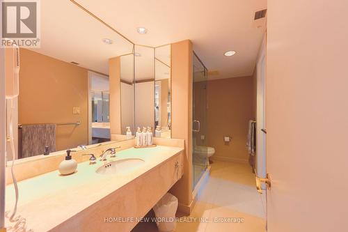 #2074/75 -90 Highland Dr, Oro-Medonte, ON - Indoor Photo Showing Bathroom