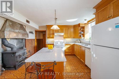 1243 Highway 5 W, Hamilton, ON - Indoor Photo Showing Kitchen With Double Sink