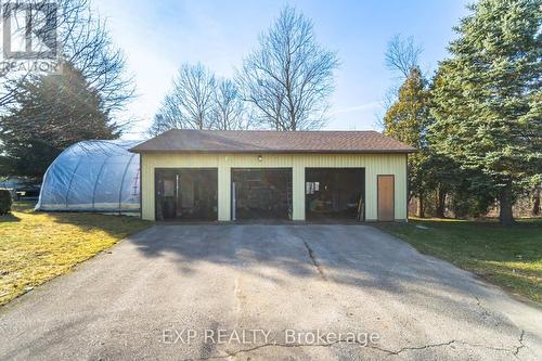 1243 Highway 5 W, Hamilton, ON - Outdoor