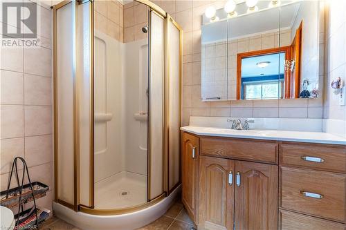 197 1 D Road W, Conestogo Lake, ON - Indoor Photo Showing Bathroom