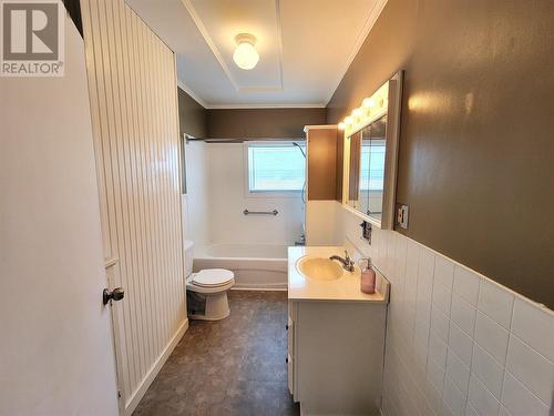 6 Mt Batten Road, Corner Brook, NL - Indoor Photo Showing Bathroom