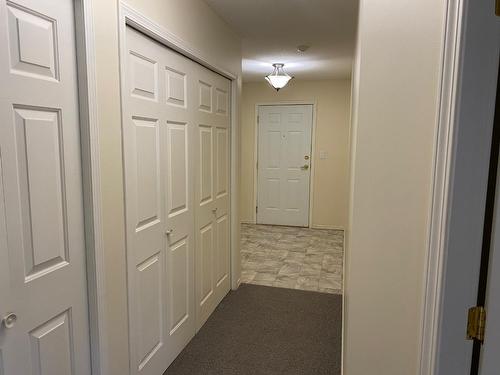 202 - 7129 Riverside Drive, Grand Forks, BC - Indoor Photo Showing Other Room
