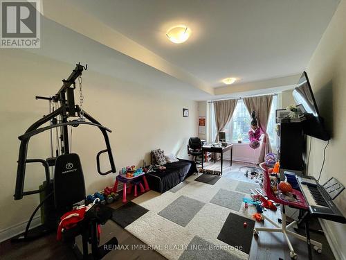 36 Carrville Woods Circ, Vaughan, ON - Indoor Photo Showing Gym Room